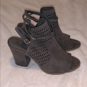 American Eagle Outfitters Shoes - American Eagle Grey Wedges American Eagle Outfitters Shoes - American Eagle Grey Wedges